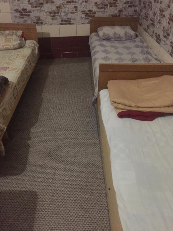 Hostel -Hotel Granat Rivne City Eksteriør billede