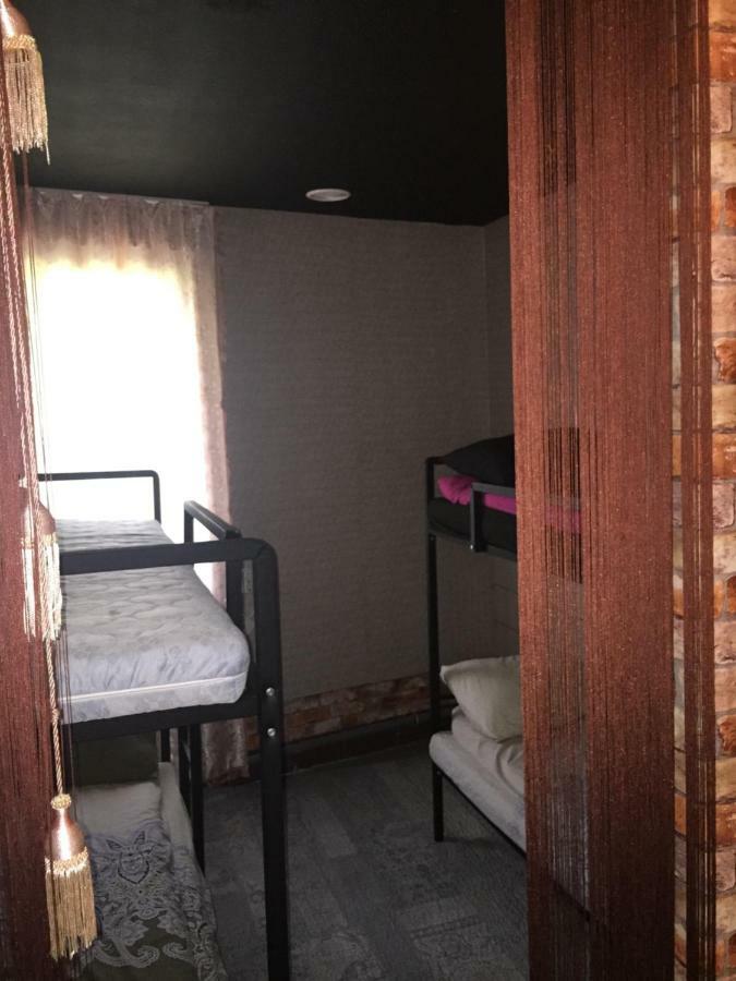 Hostel -Hotel Granat Rivne City Eksteriør billede